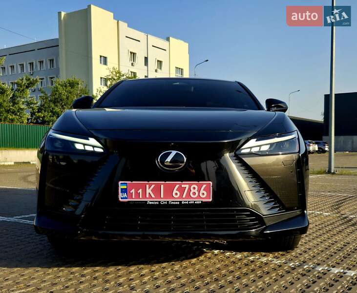 Lexus-55