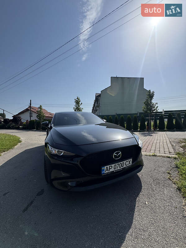 Mazda 3 2019