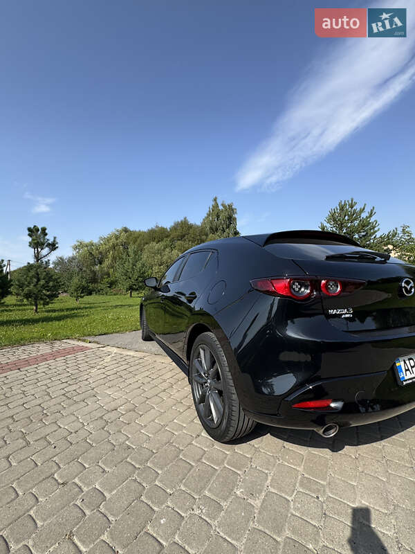 Mazda 3 2019