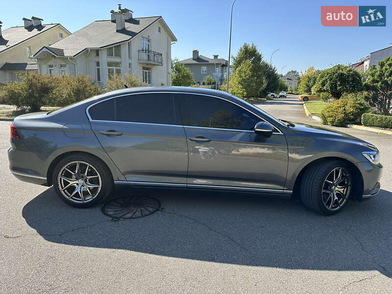 Volkswagen Passat 2016