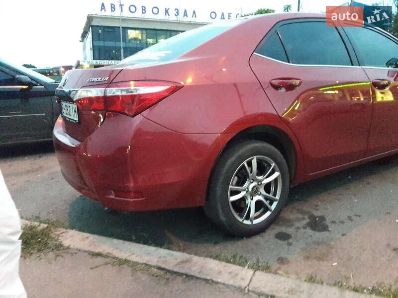Toyota Corolla 2015