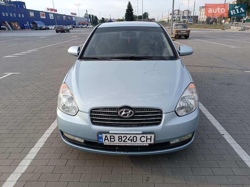 Hyundai-4