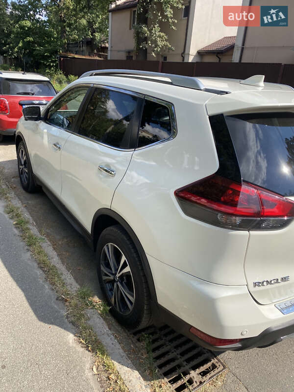 Nissan Rogue 2019