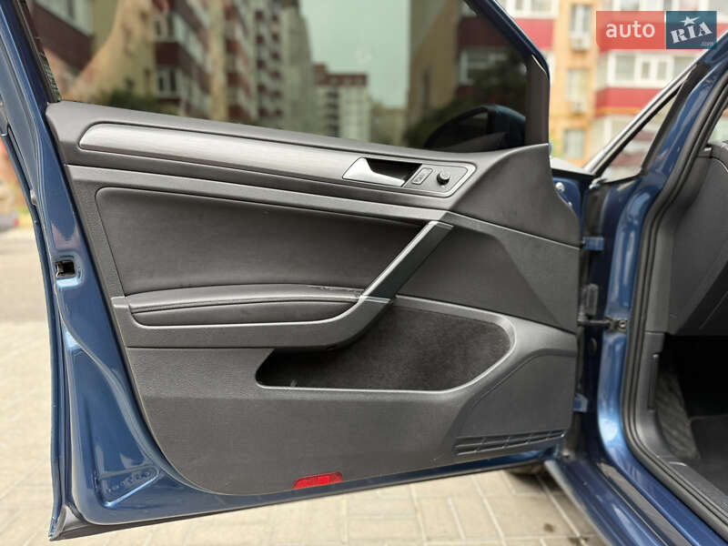 Volkswagen Golf 2017