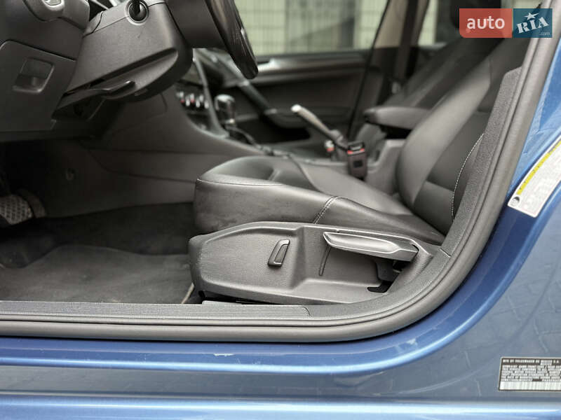 Volkswagen Golf 2017