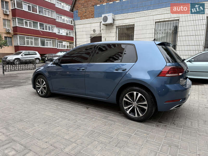 Volkswagen Golf 2017