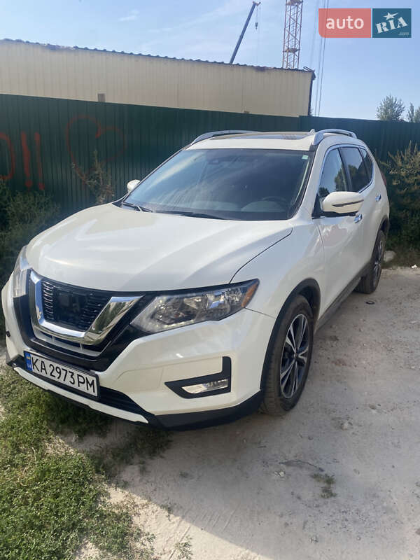 Nissan Rogue 2019