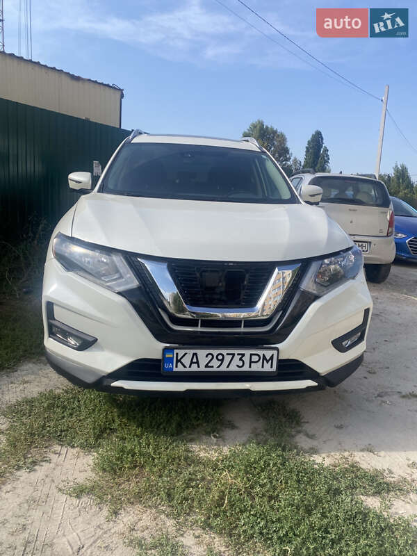 Nissan Rogue 2019