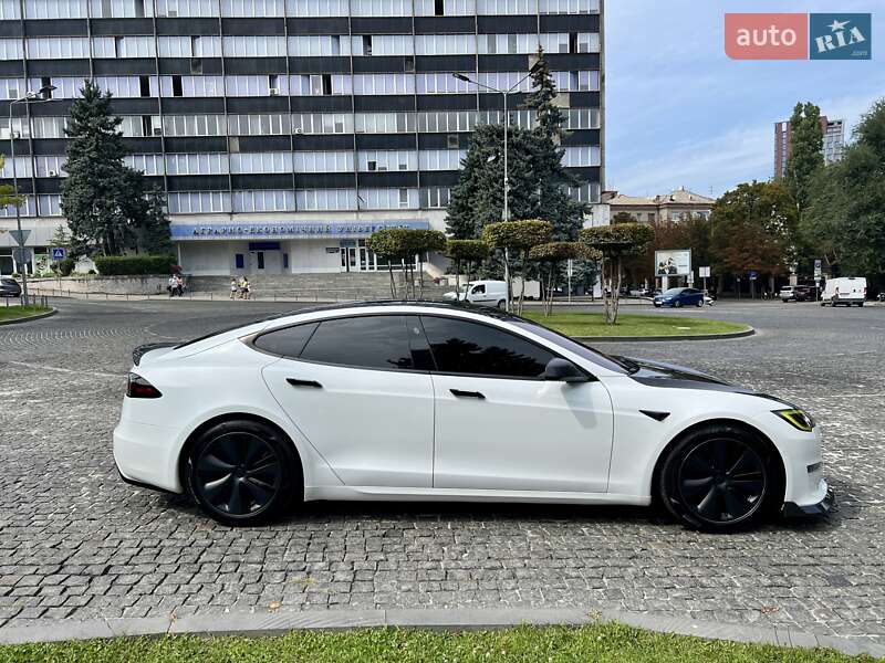 Tesla Model S 2022