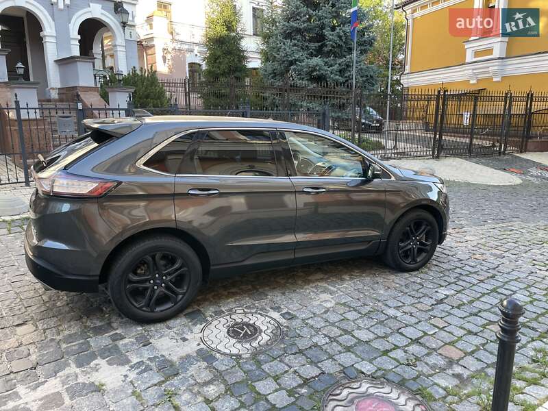 Ford Edge 2017