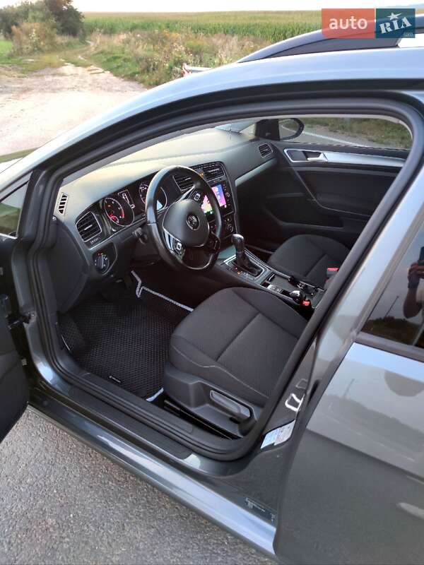 Volkswagen Golf 2017