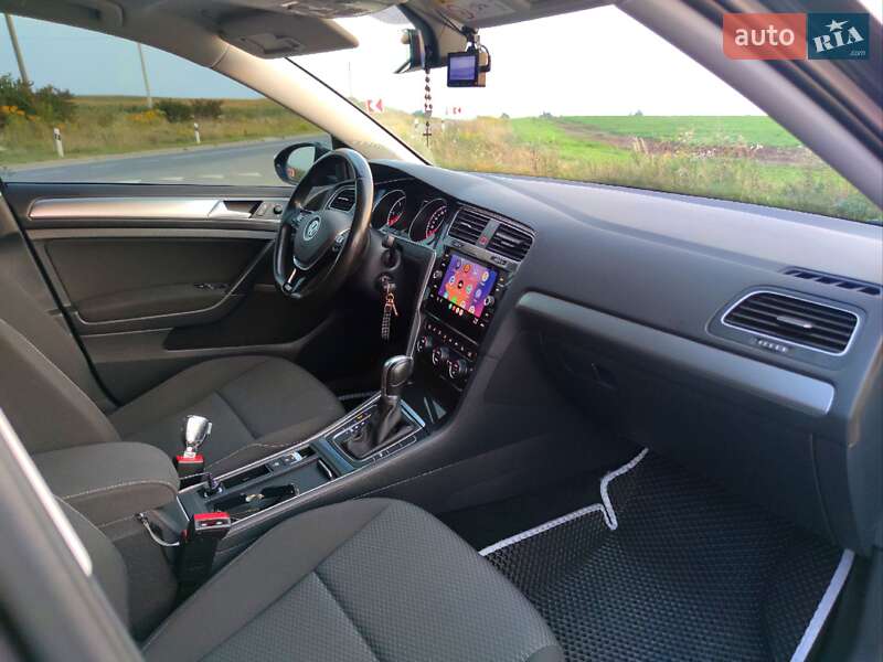 Volkswagen Golf 2017