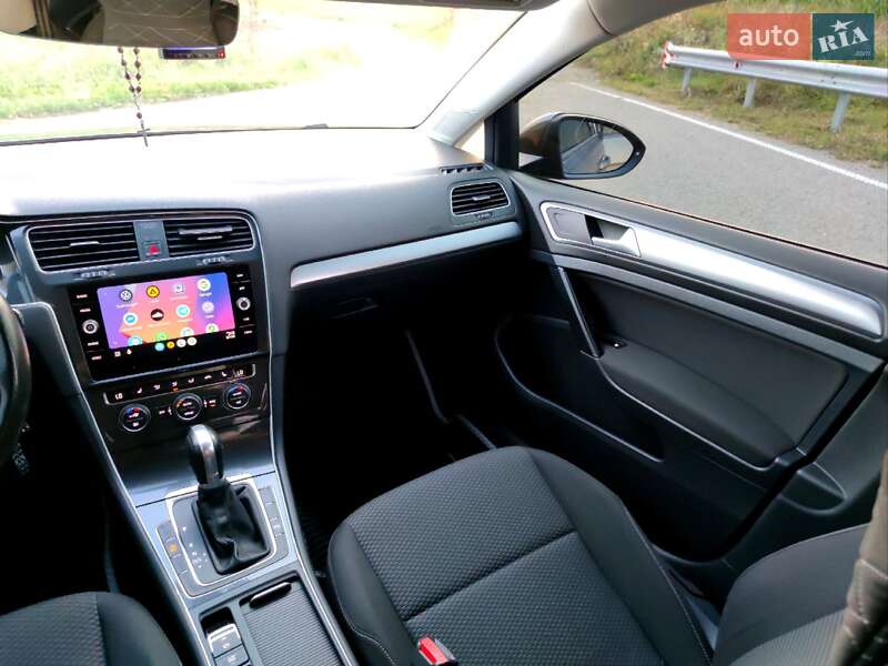 Volkswagen Golf 2017