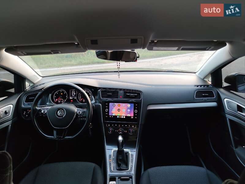 Volkswagen Golf 2017