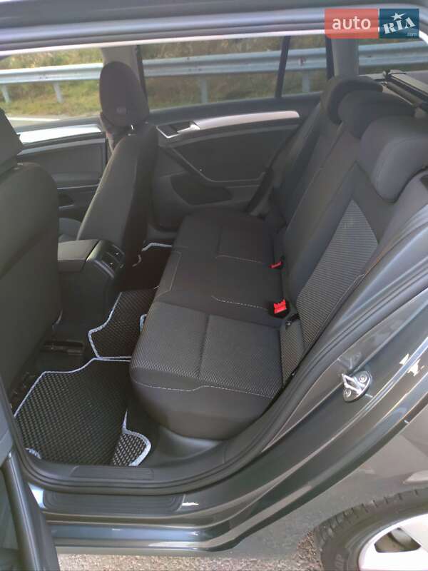 Volkswagen Golf 2017