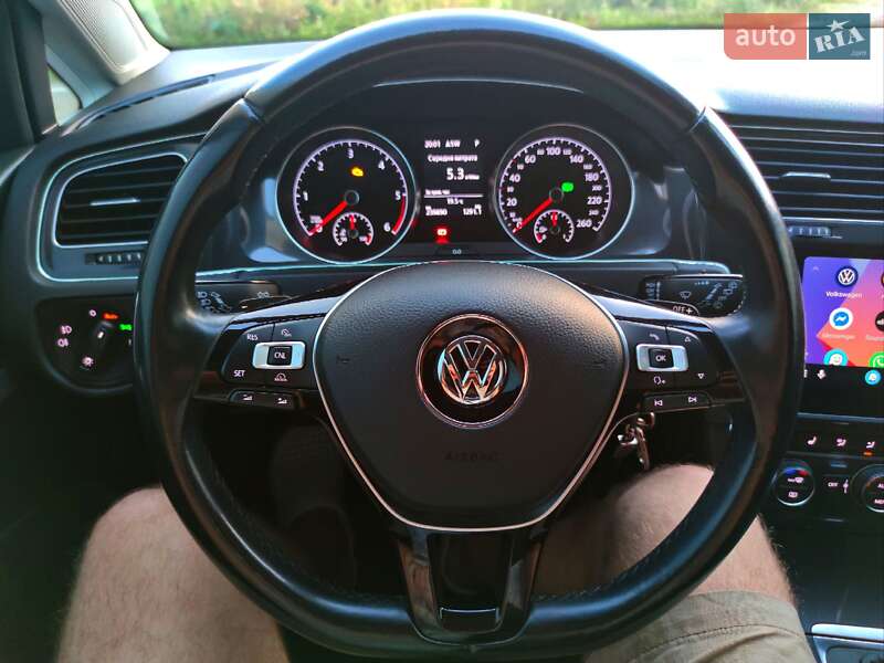 Volkswagen Golf 2017