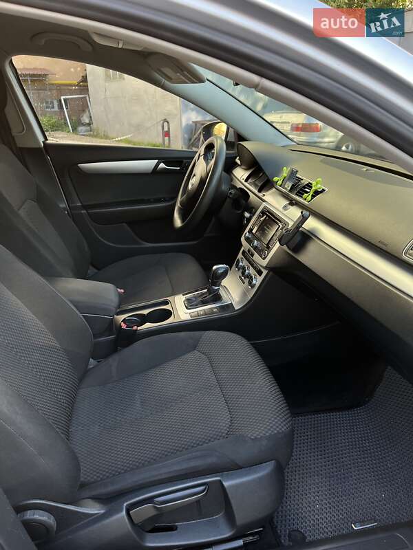 Volkswagen Passat 2013