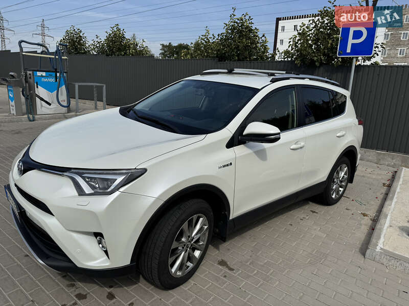 Toyota RAV4 2016