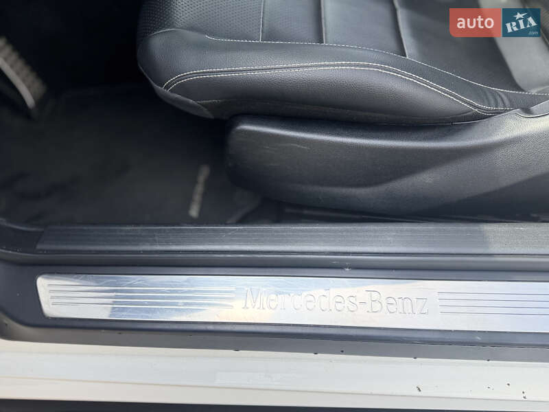 Mercedes-Benz E-Class 2012