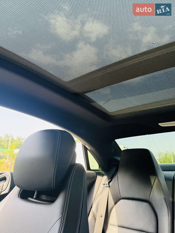 Mercedes-Benz E-Class 2012