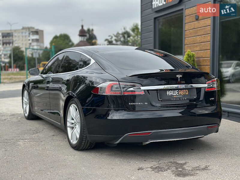 Tesla-43