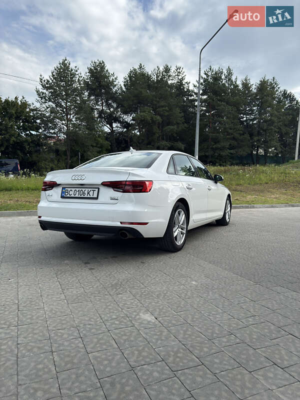 Audi A4 2017