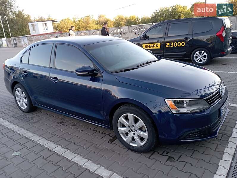 Volkswagen Jetta 2013