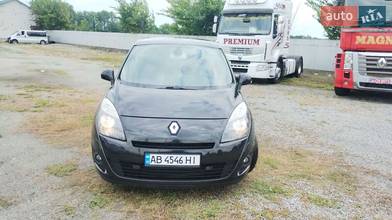 Renault Grand Scenic 2010