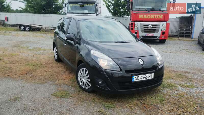 Renault Grand Scenic 2010