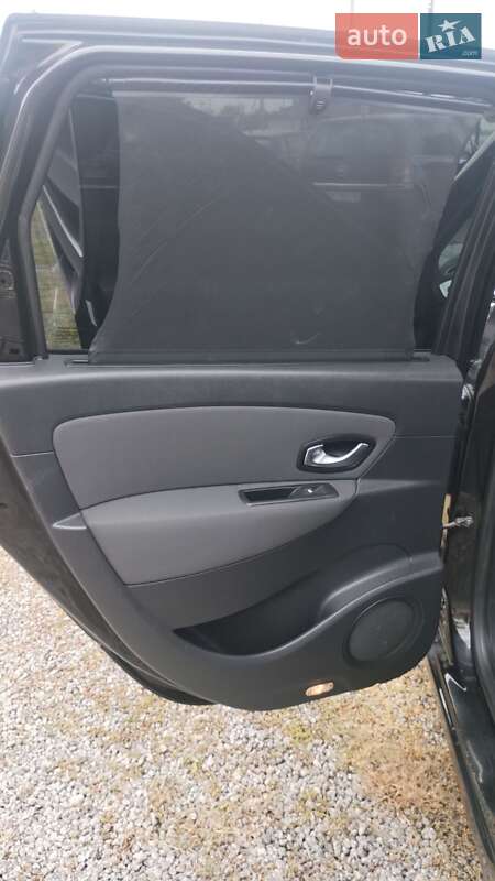 Renault Grand Scenic 2010