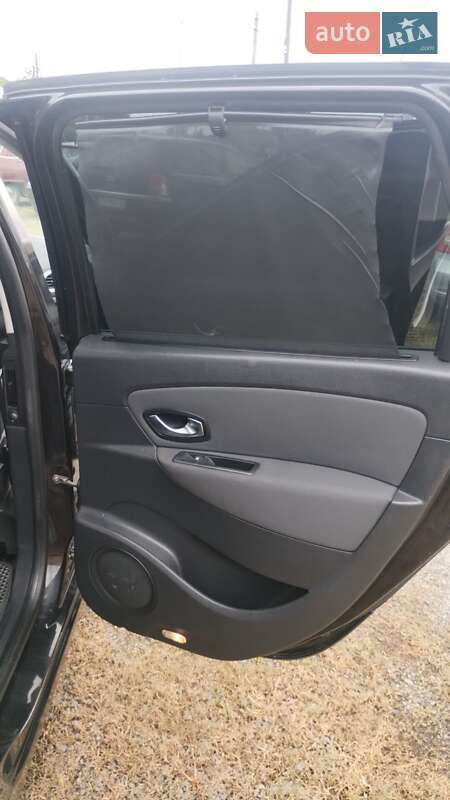 Renault Grand Scenic 2010