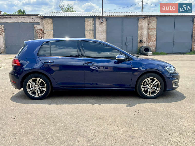 Volkswagen e-Golf 2020