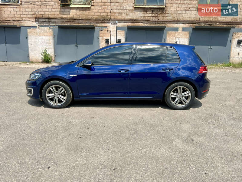 Volkswagen e-Golf 2020