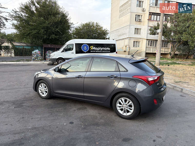 Hyundai i30 2016