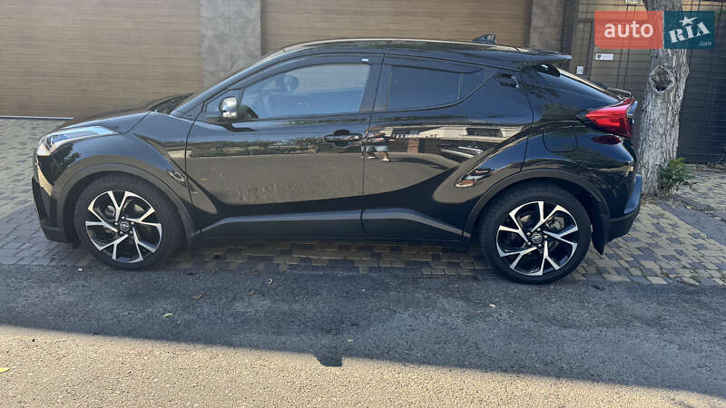 Toyota C-HR 2017