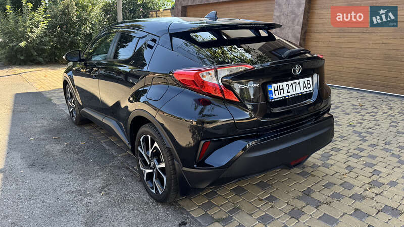 Toyota C-HR 2017