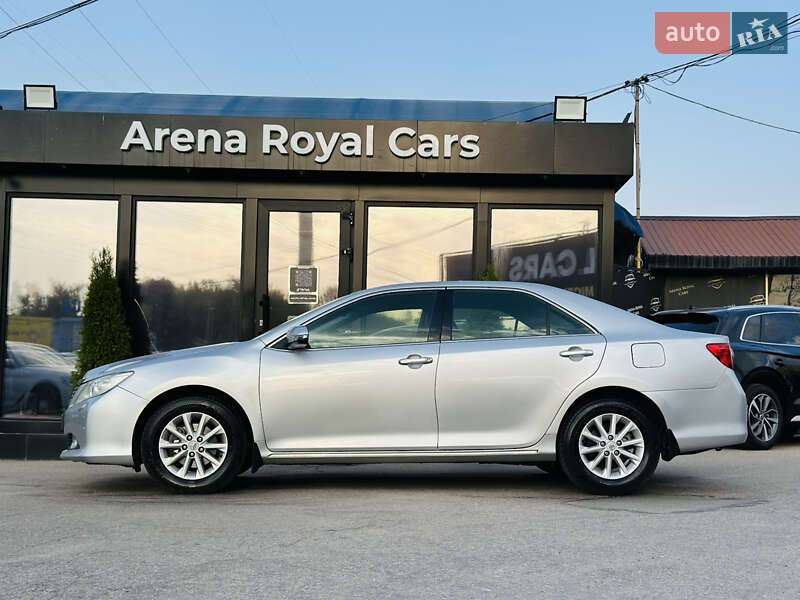 Toyota Camry 2012