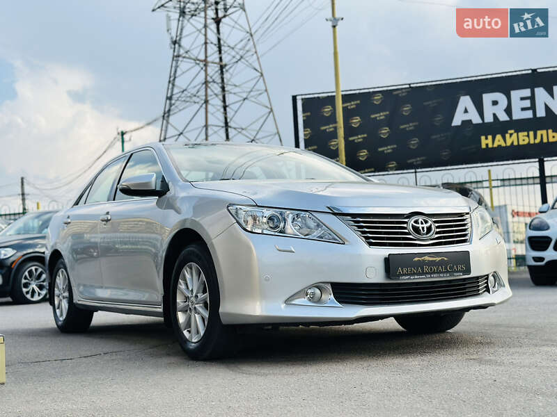 Toyota Camry 2012