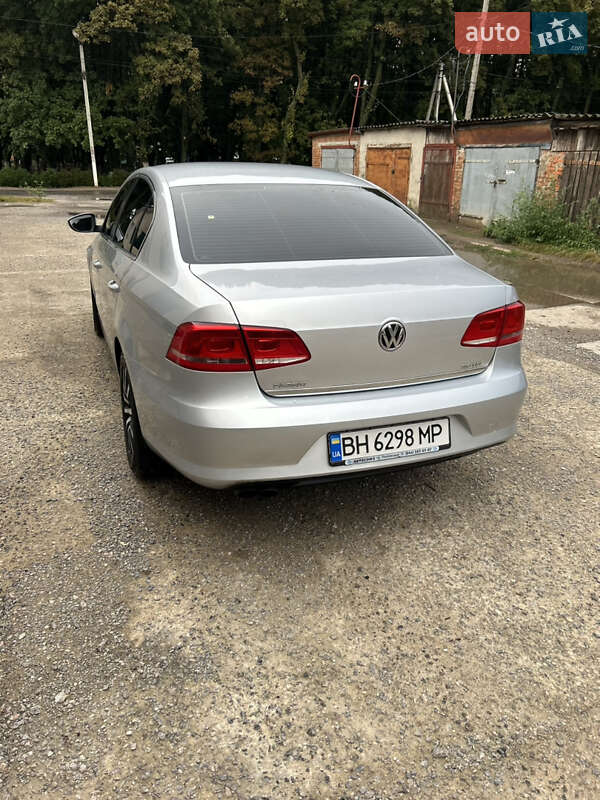 Volkswagen Passat 2013