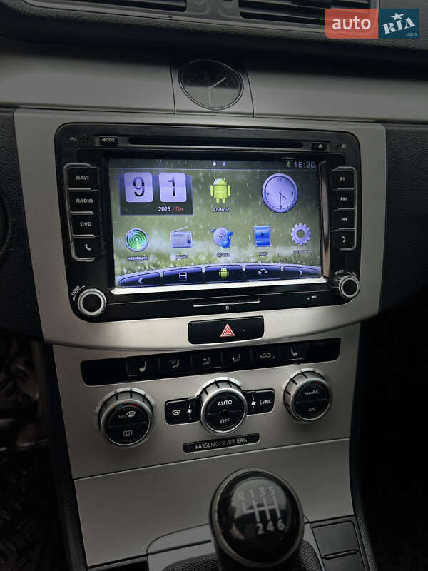 Volkswagen Passat 2013