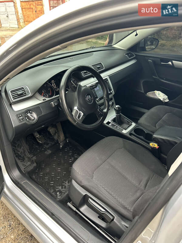 Volkswagen Passat 2013