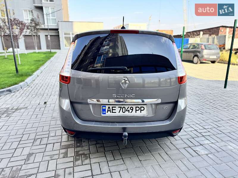 Renault Scenic 2012