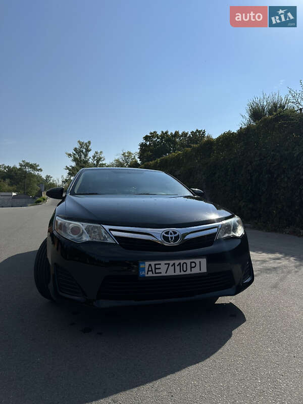 Toyota Camry 2012