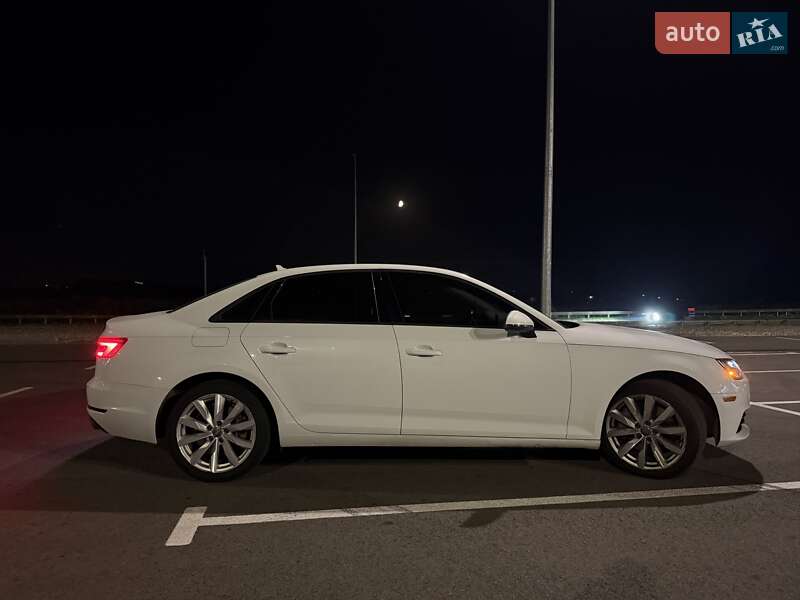 Audi A4 2016