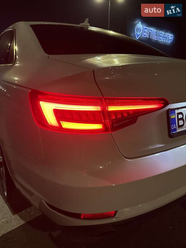 Audi A4 2016