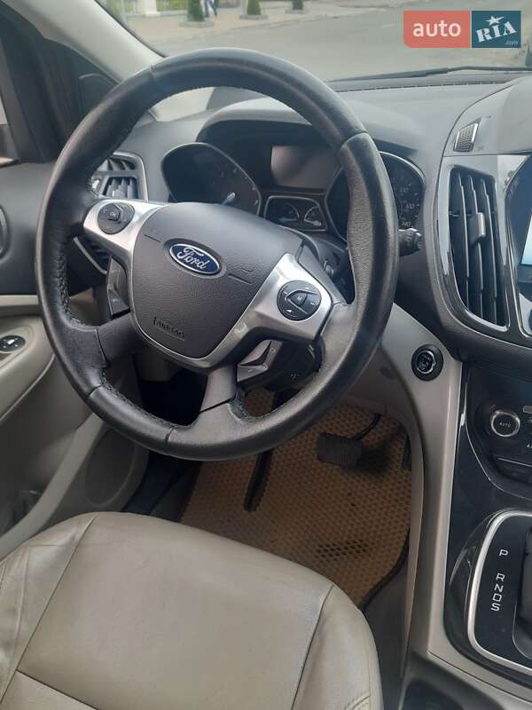 Ford Escape 2013