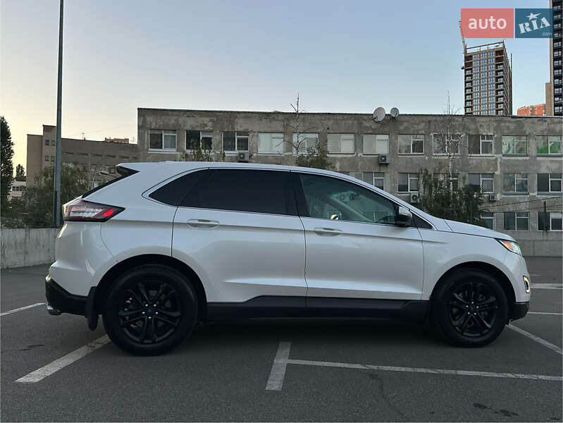 Ford Edge 2015