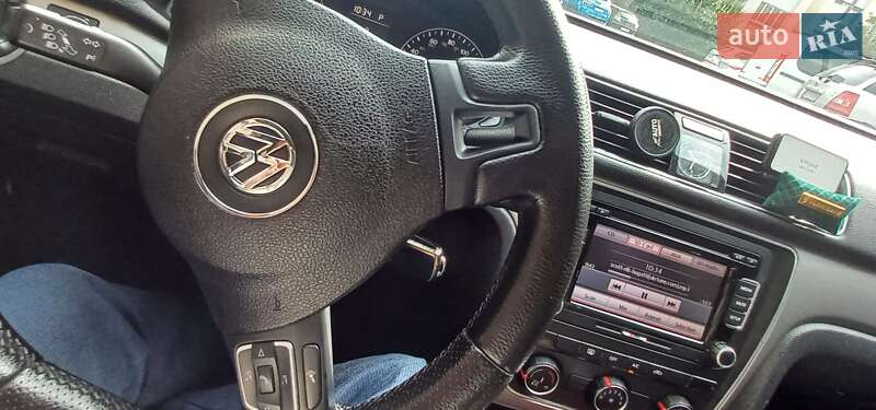 Volkswagen Passat 2013