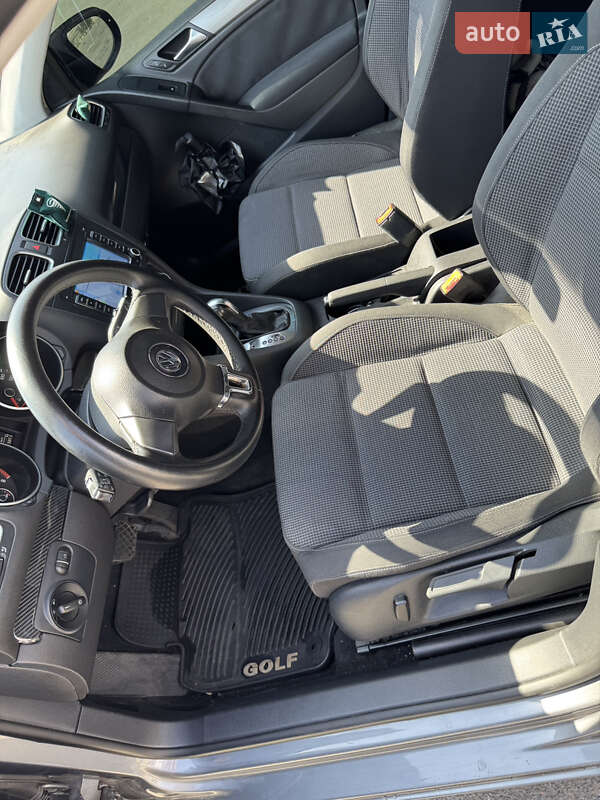 Volkswagen Golf 2012