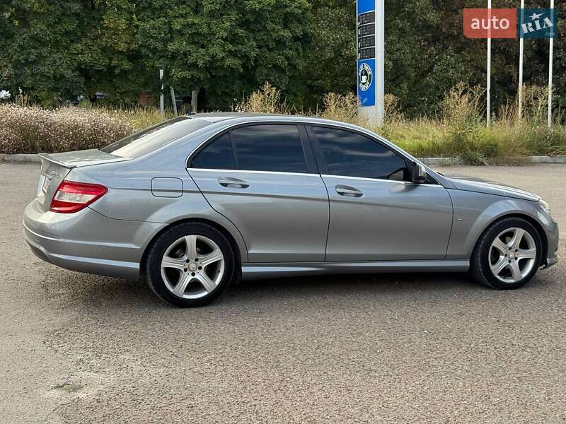 Mercedes-Benz C-Class 2008